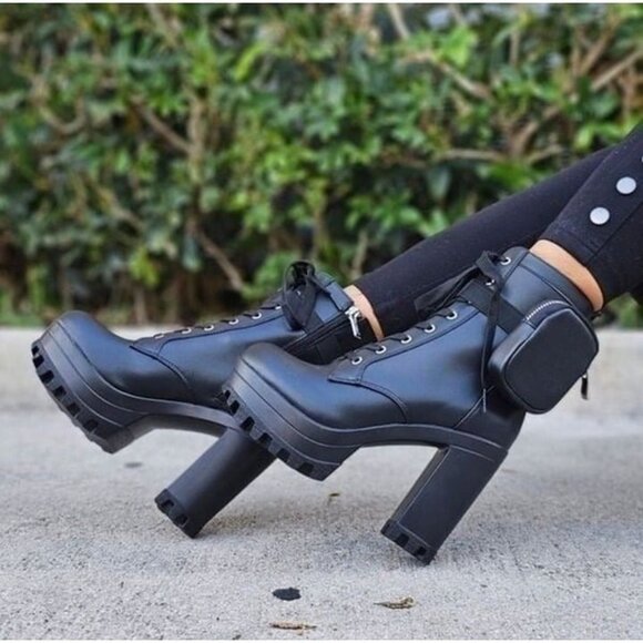 Women's Black Block Heel Lace Up Botties - Picture 1 of 5